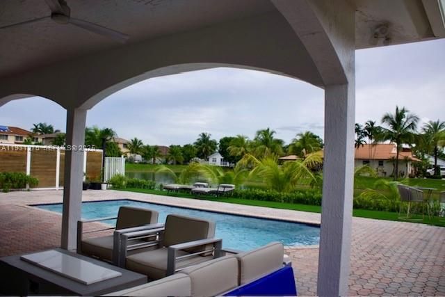 For Rent: $5,000 (4 beds, 3 baths, 1555 Square Feet)