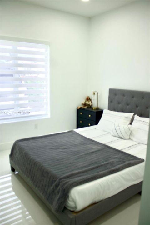 For Rent: $5,000 (4 beds, 3 baths, 1555 Square Feet)