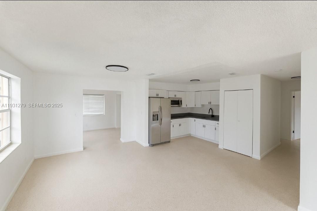 For Sale: $699,000 (4 beds, 2 baths, 1415 Square Feet)