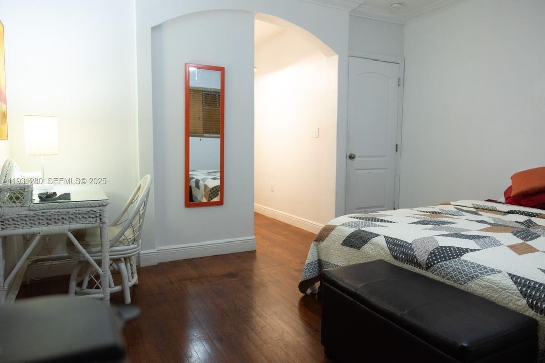 В аренду: $1,400 (3 спален, 2 ванн, 450 Квадратных фут)