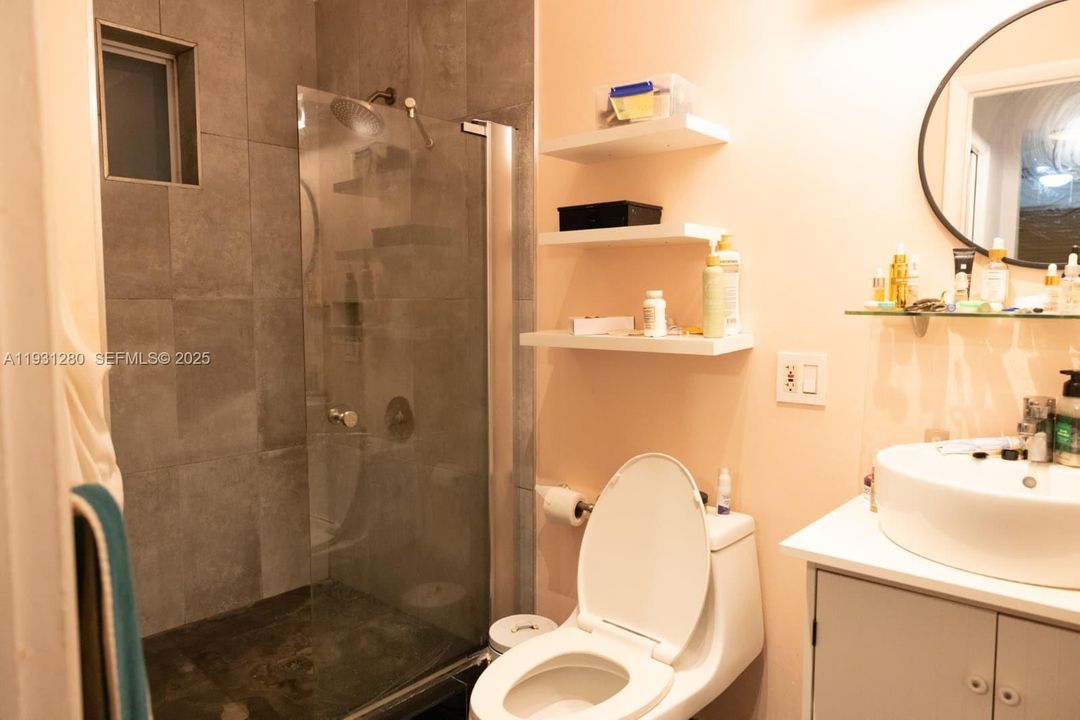 В аренду: $1,400 (3 спален, 2 ванн, 450 Квадратных фут)