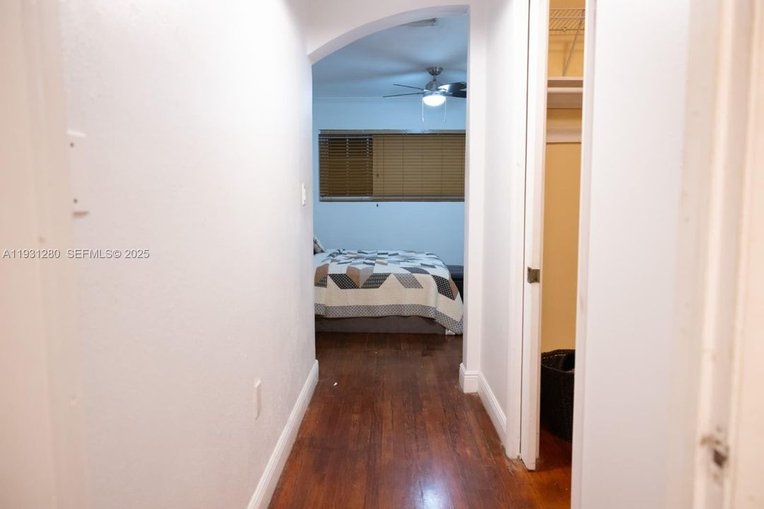 В аренду: $1,400 (3 спален, 2 ванн, 450 Квадратных фут)