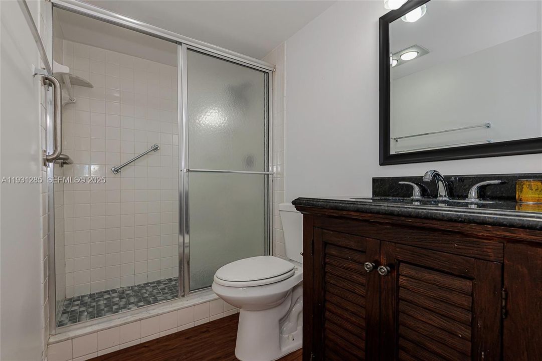 出租: $2,400 (3 贝兹, 2 浴室, 1620 平方英尺)