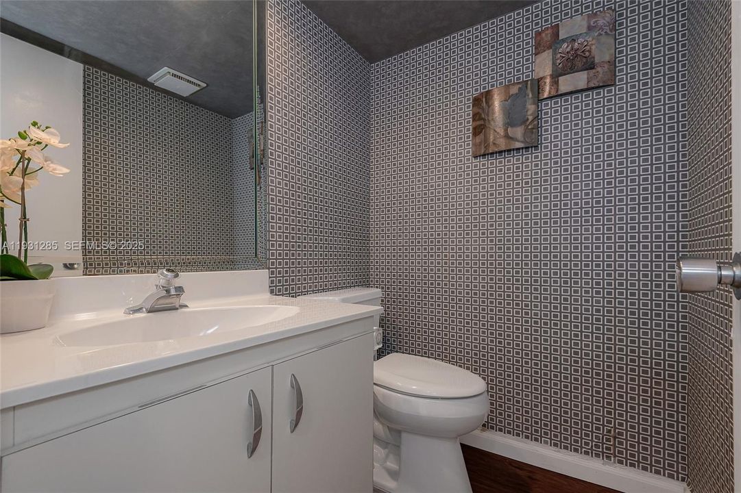 出租: $2,400 (3 贝兹, 2 浴室, 1620 平方英尺)