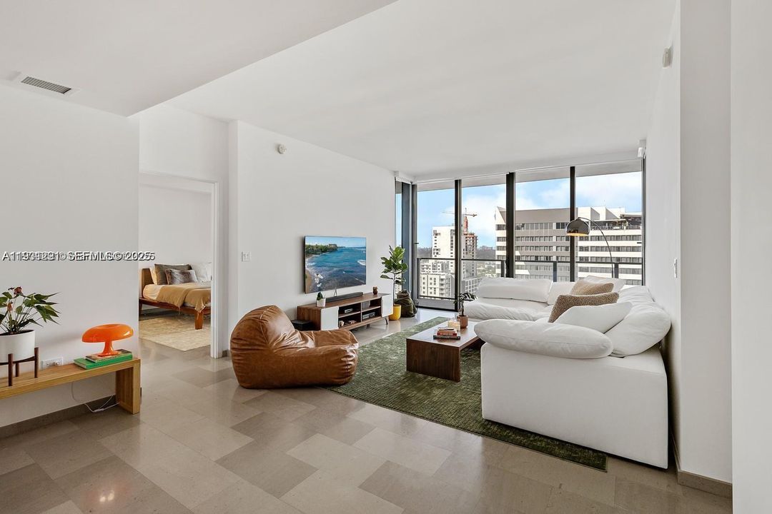 For Rent: $6,500 (2 beds, 2 baths, 1393 Square Feet)