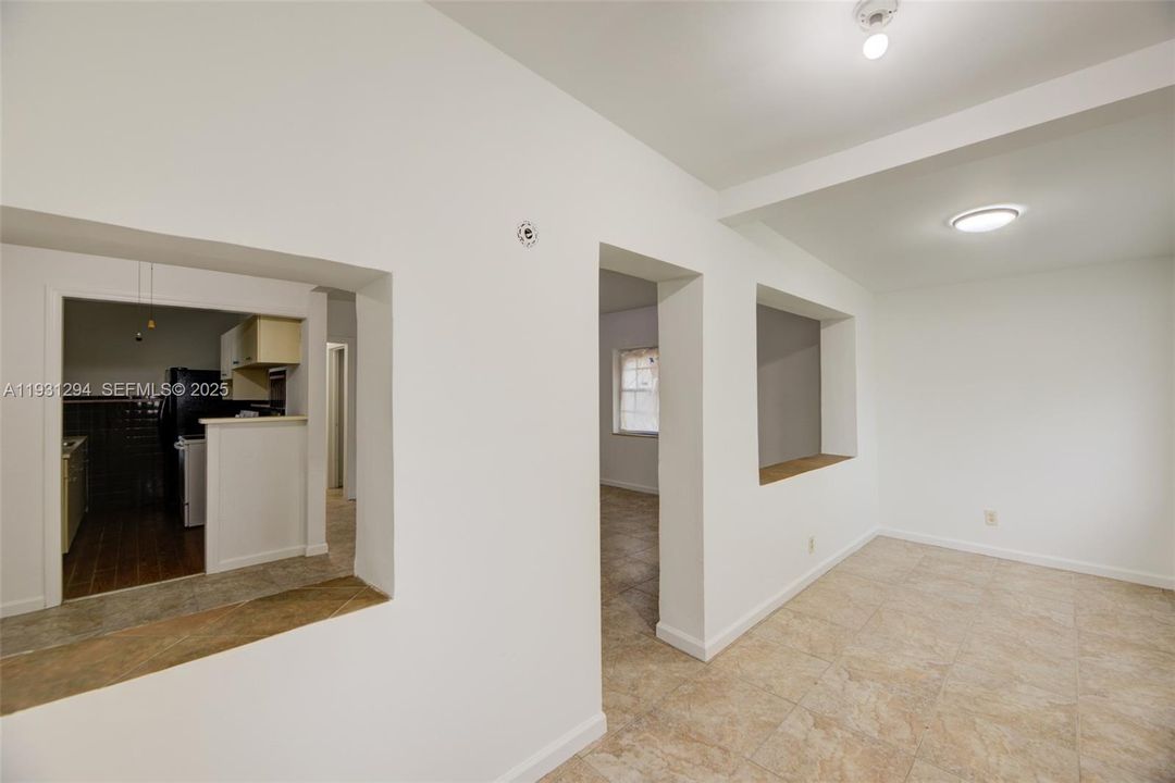 En Venta: $520,000 (3 camas, 2 baños, 1254 Pies cuadrados)