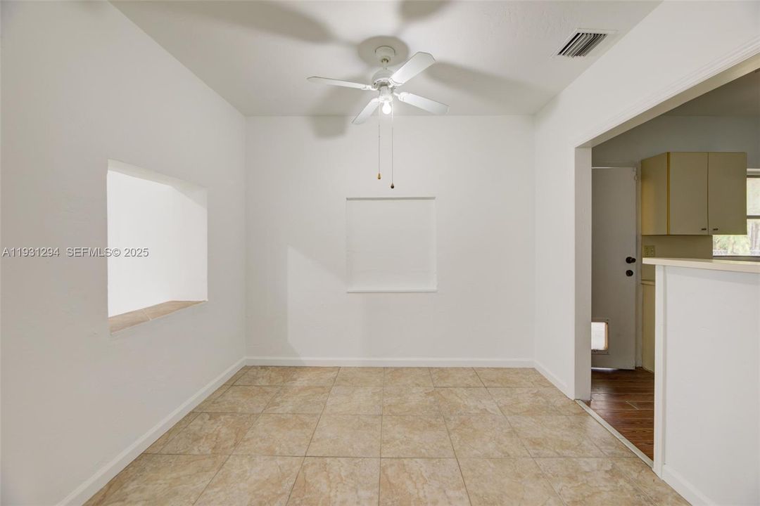 En Venta: $520,000 (3 camas, 2 baños, 1254 Pies cuadrados)