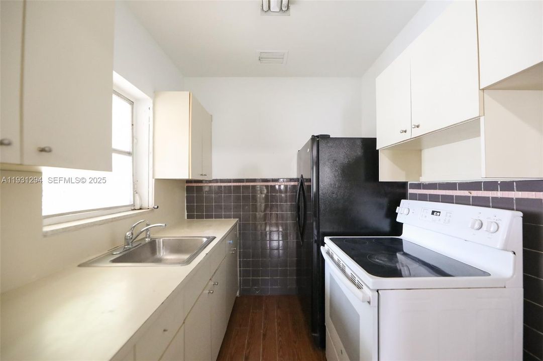 En Venta: $520,000 (3 camas, 2 baños, 1254 Pies cuadrados)