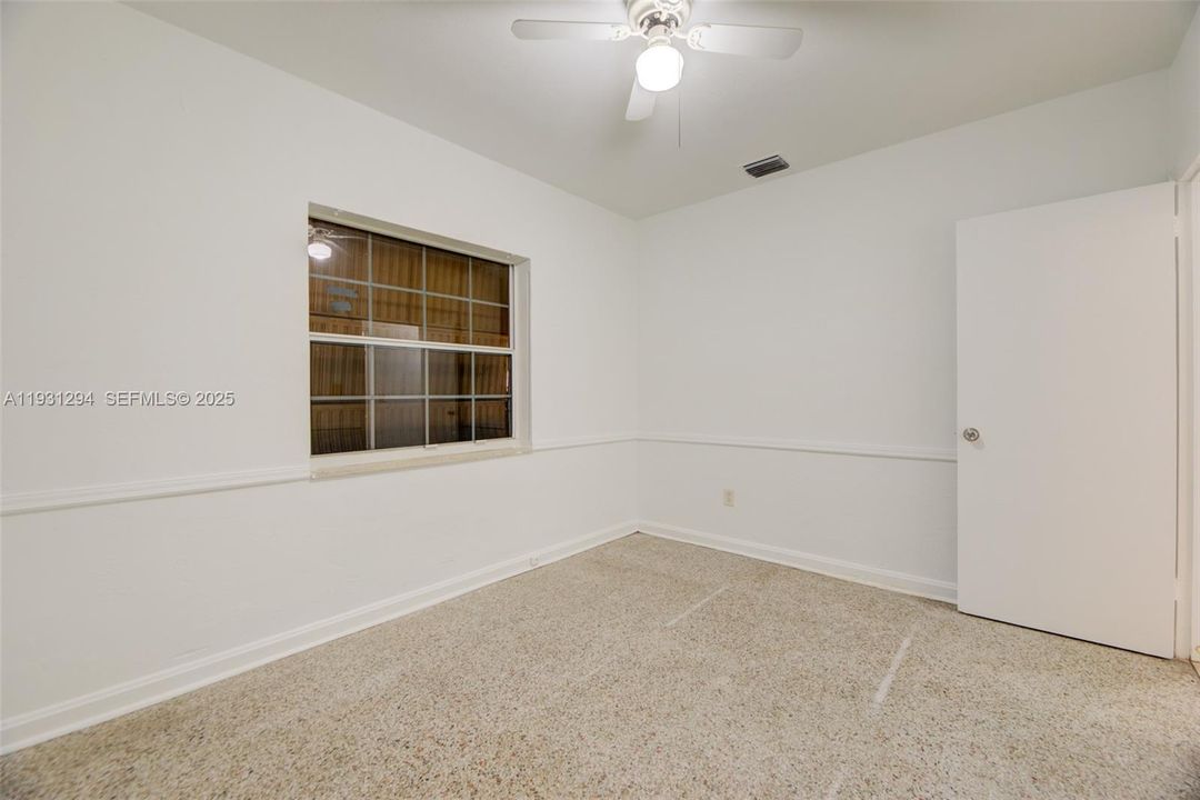 En Venta: $520,000 (3 camas, 2 baños, 1254 Pies cuadrados)