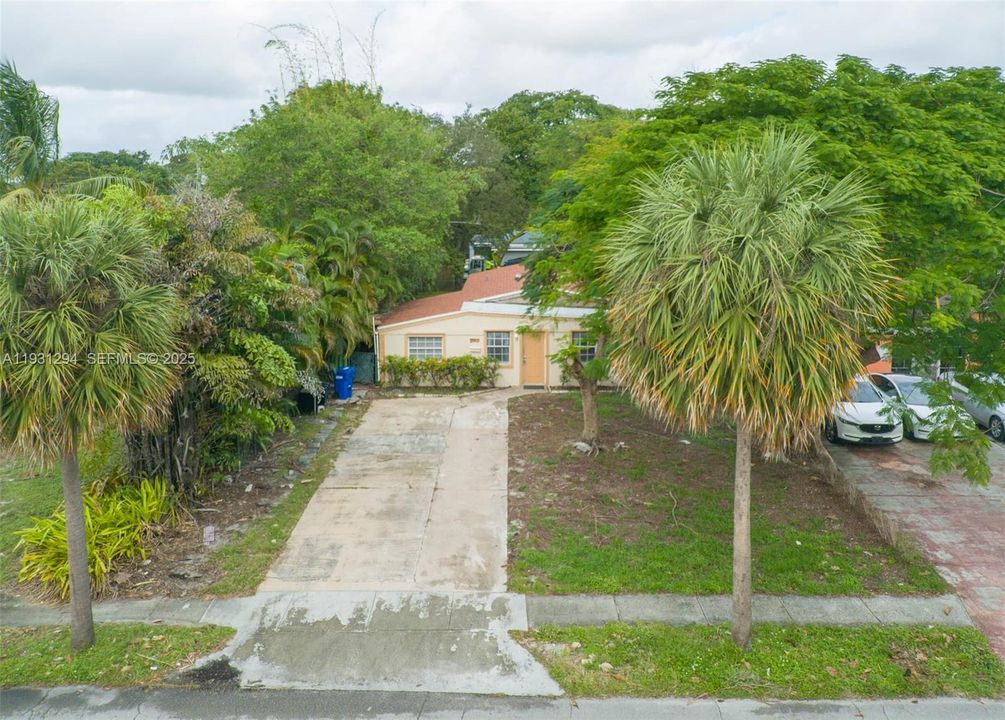 En Venta: $520,000 (3 camas, 2 baños, 1254 Pies cuadrados)