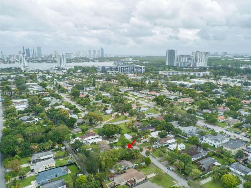 En Venta: $520,000 (3 camas, 2 baños, 1254 Pies cuadrados)