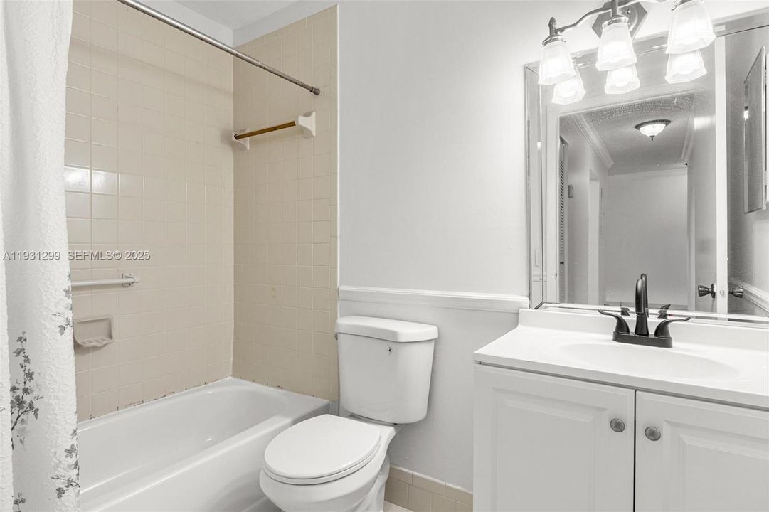 В аренду: $2,700 (3 спален, 2 ванн, 1081 Квадратных фут)