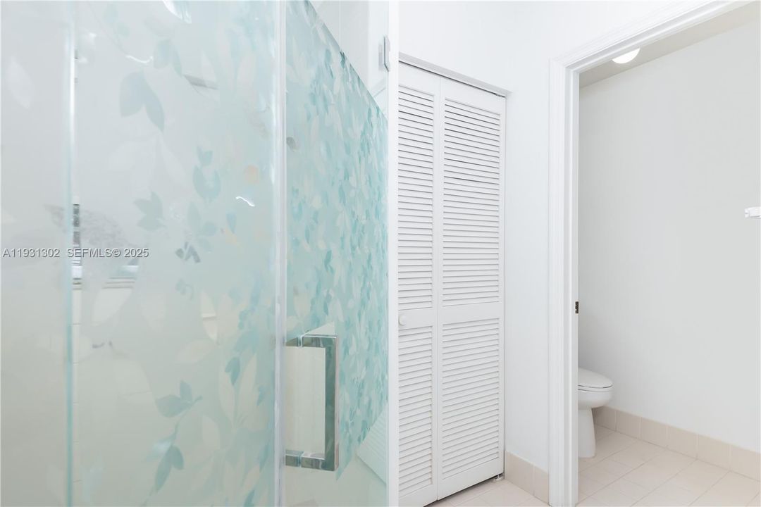 出租: $4,000 (4 贝兹, 2 浴室, 1794 平方英尺)