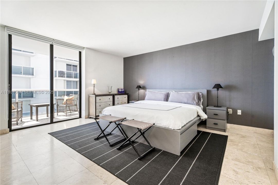 В аренду: $5,900 (2 спален, 2 ванн, 1060 Квадратных фут)