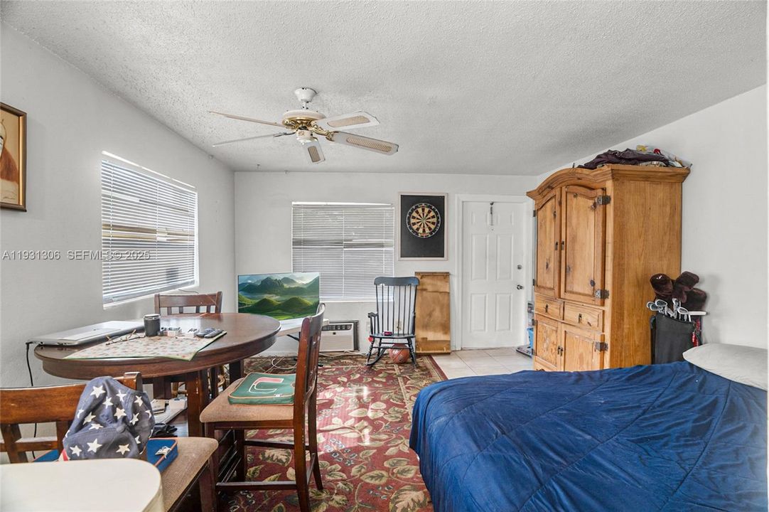 For Sale: $440,000 (3 beds, 2 baths, 1456 Square Feet)