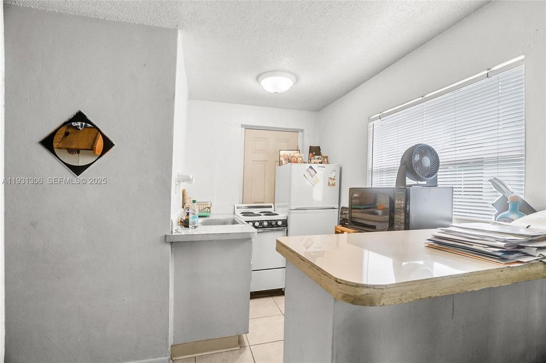 For Sale: $440,000 (3 beds, 2 baths, 1456 Square Feet)