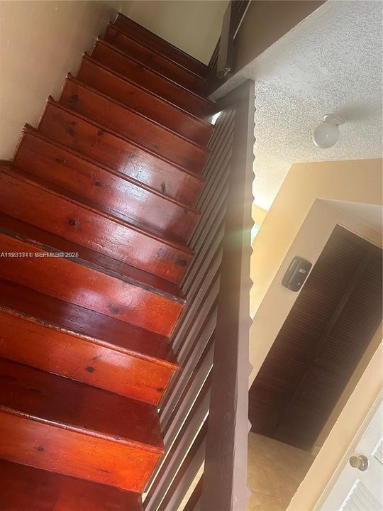 出租: $2,900 (3 贝兹, 2 浴室, 1607 平方英尺)