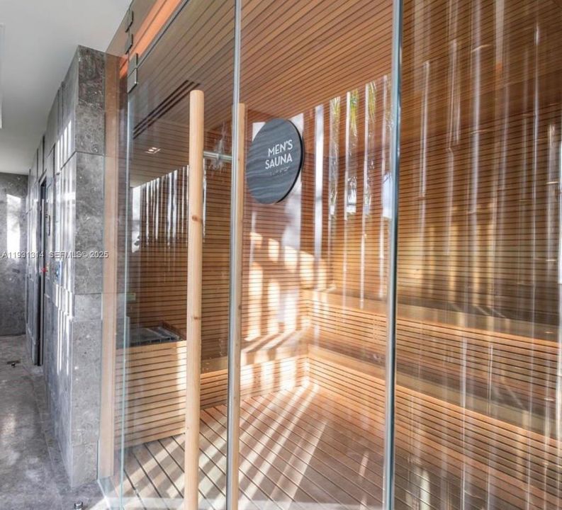 В аренду: $6,000 (2 спален, 2 ванн, 1067 Квадратных фут)