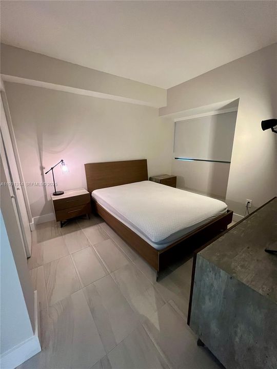 В аренду: $6,000 (2 спален, 2 ванн, 1067 Квадратных фут)