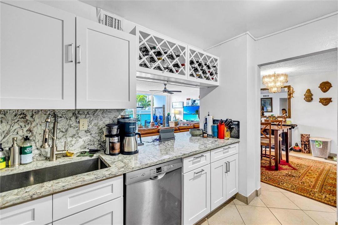 На продажу: $499,000 (2 спален, 2 ванн, 1521 Квадратных фут)