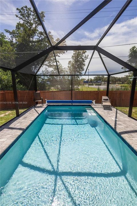 待售: $440,000 (3 贝兹, 2 浴室, 1426 平方英尺)