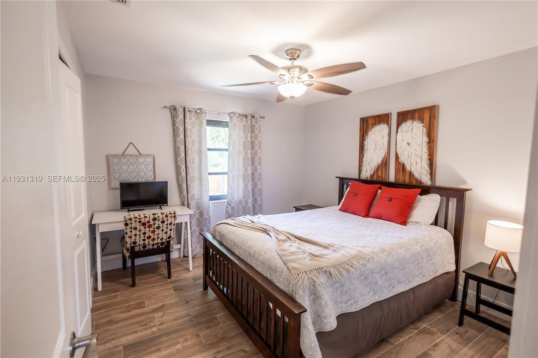 待售: $440,000 (3 贝兹, 2 浴室, 1426 平方英尺)