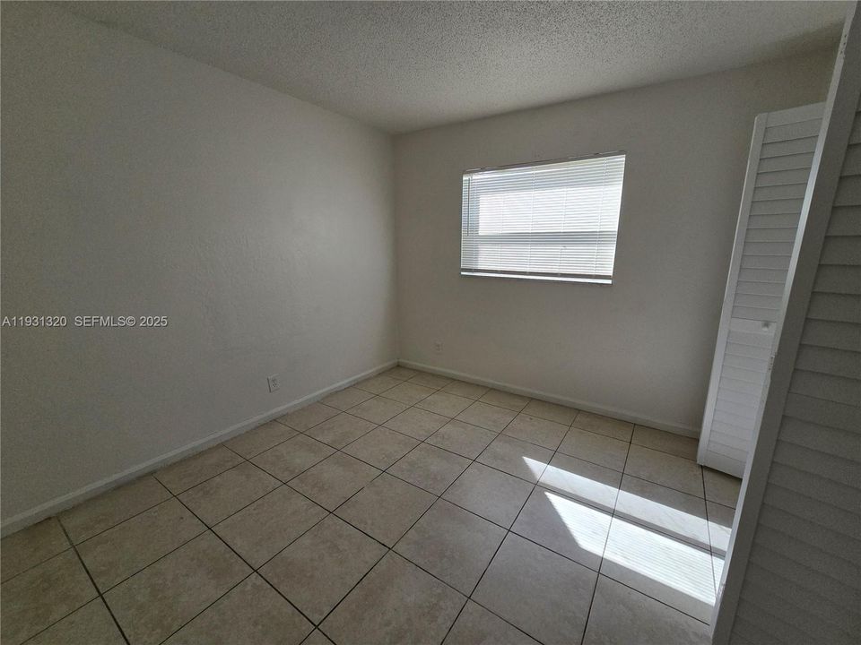 En Renta: $1,750 (3 camas, 2 baños, 892 Pies cuadrados)