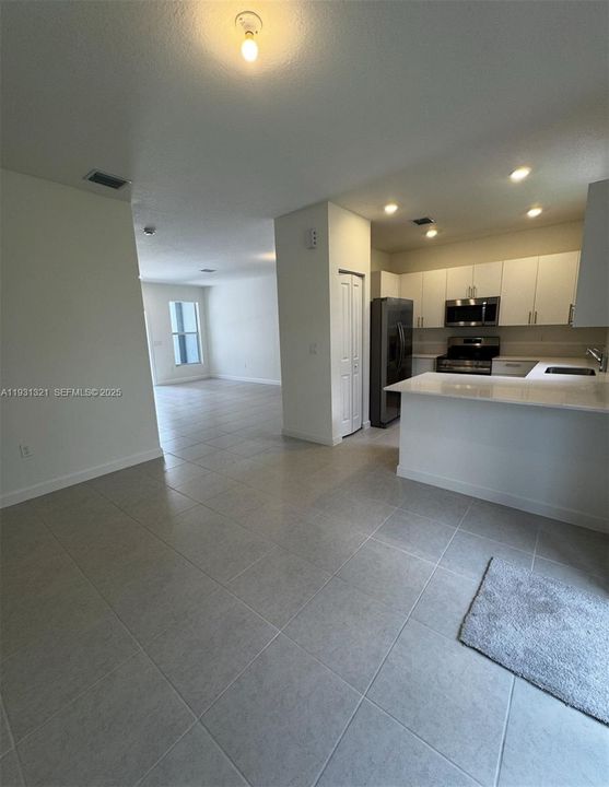 En Renta: $3,590 (3 camas, 2 baños, 1455 Pies cuadrados)