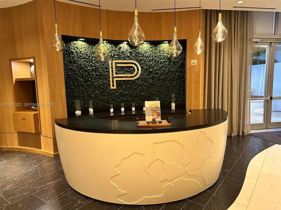 For Sale: $1,650,000 (3 beds, 4 baths, 2165 Square Feet)