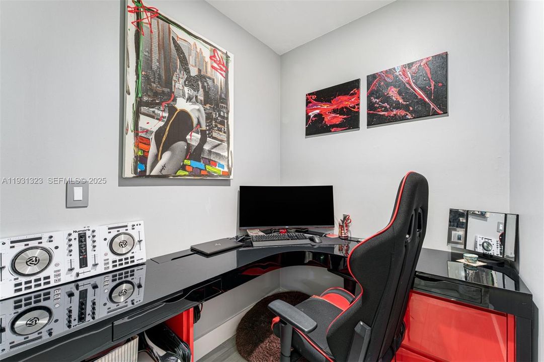 В аренду: $18,500 (3 спален, 3 ванн, 2211 Квадратных фут)