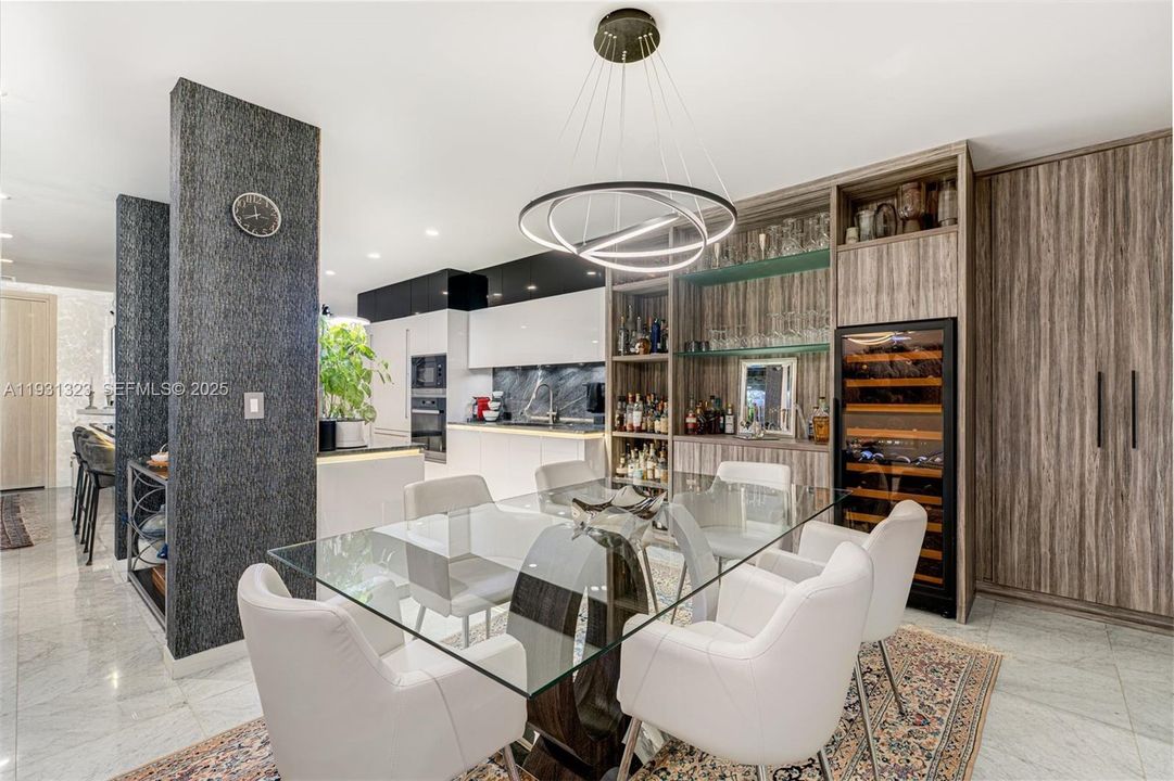 В аренду: $18,500 (3 спален, 3 ванн, 2211 Квадратных фут)