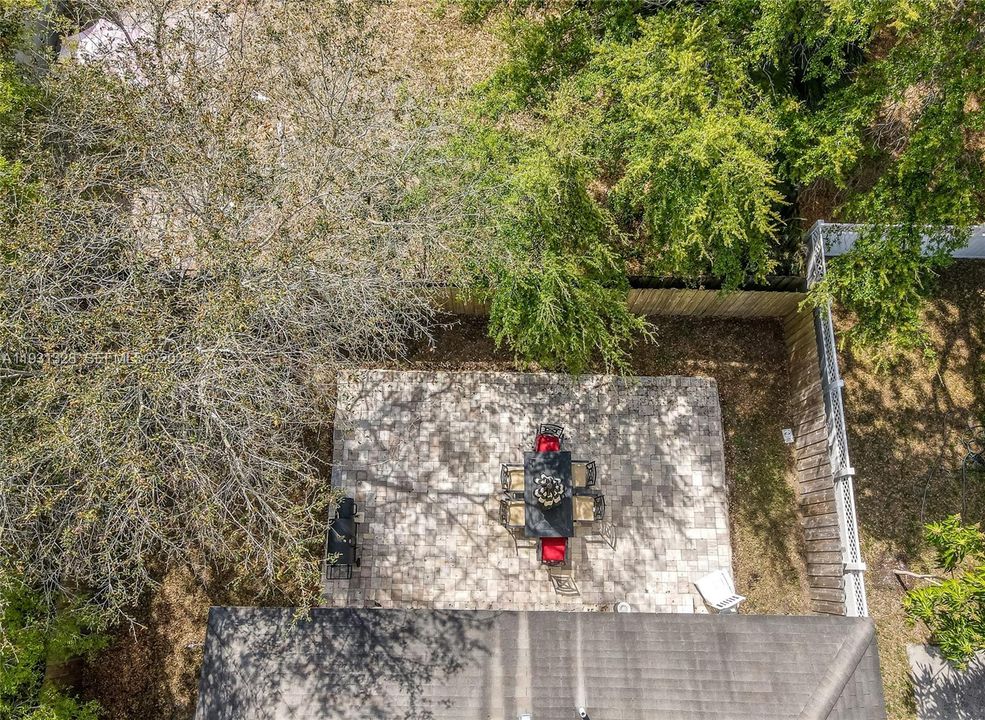 For Sale: $395,000 (4 beds, 2 baths, 1624 Square Feet)