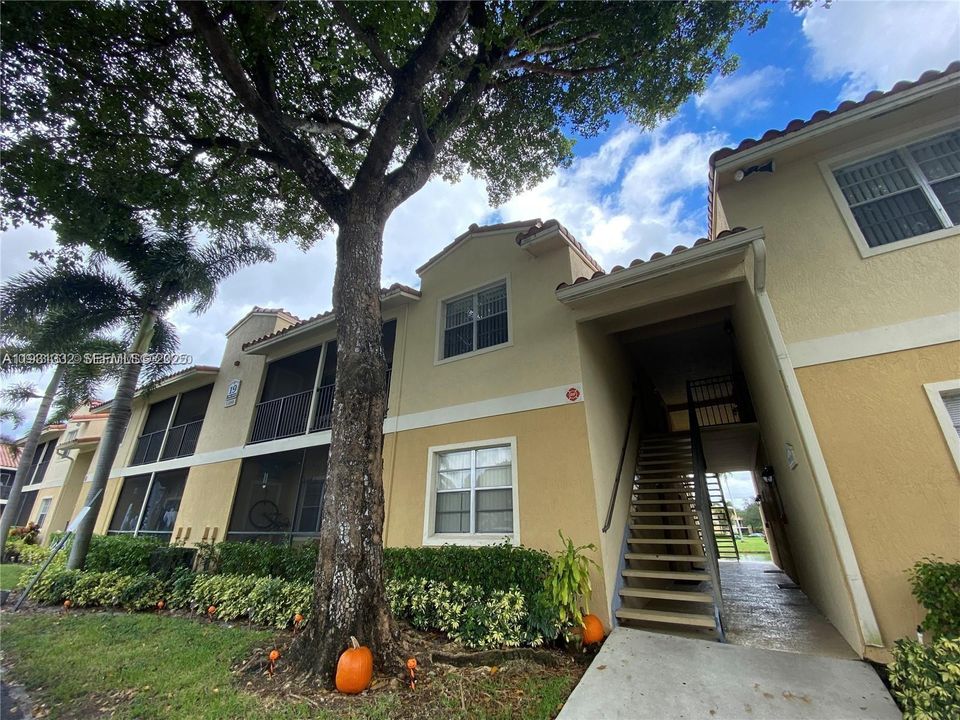 В аренду: $1,515 (1 спален, 1 ванн, 785 Квадратных фут)