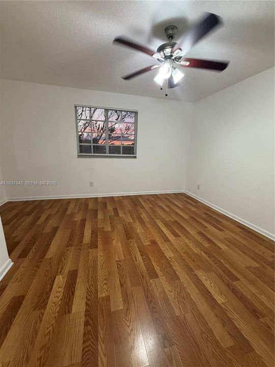 出租: $2,650 (3 贝兹, 2 浴室, 1392 平方英尺)