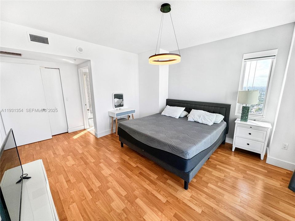 En Renta: $3,750 (2 camas, 2 baños, 1310 Pies cuadrados)