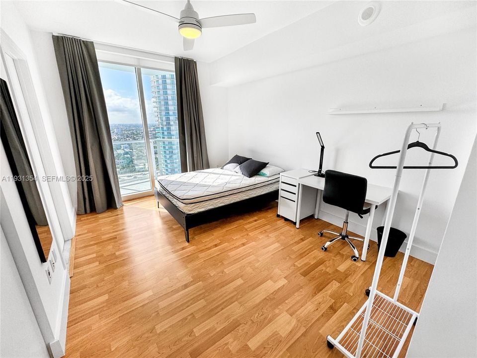 En Renta: $3,750 (2 camas, 2 baños, 1310 Pies cuadrados)