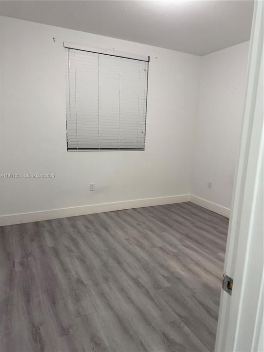 For Rent: $2,500 (2 beds, 2 baths, 865 Square Feet)