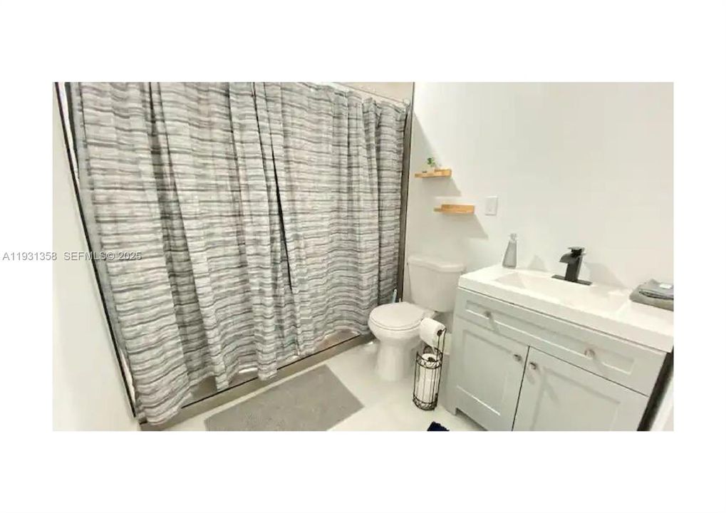 For Rent: $3,175 (4 beds, 2 baths, 1500 Square Feet)