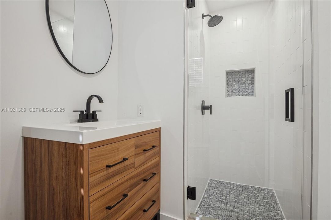 For Rent: $6,500 (3 beds, 3 baths, 3289 Square Feet)