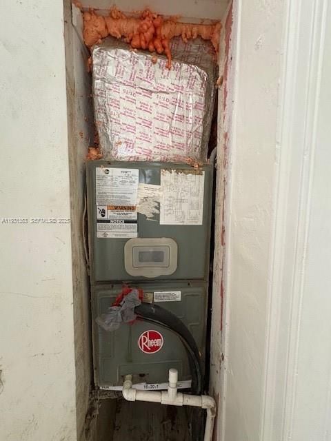 En Venta: $410,000 (3 camas, 1 baños, 1167 Pies cuadrados)