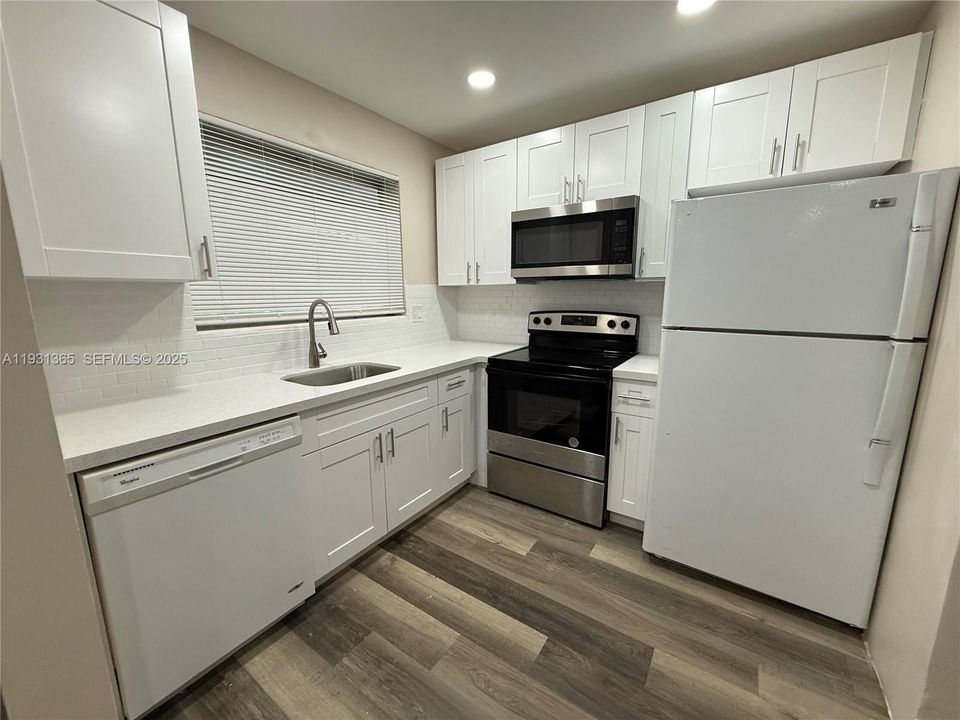 En Renta: $2,100 (3 camas, 2 baños, 840 Pies cuadrados)