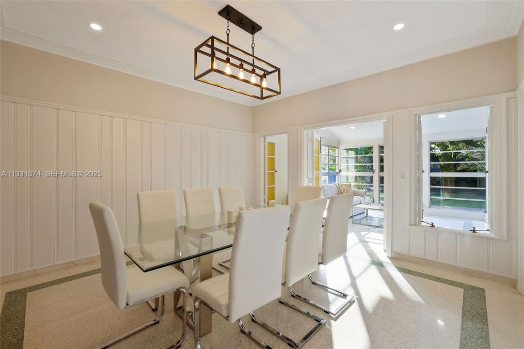 For Sale: $2,400,000 (4 beds, 4 baths, 1908 Square Feet)