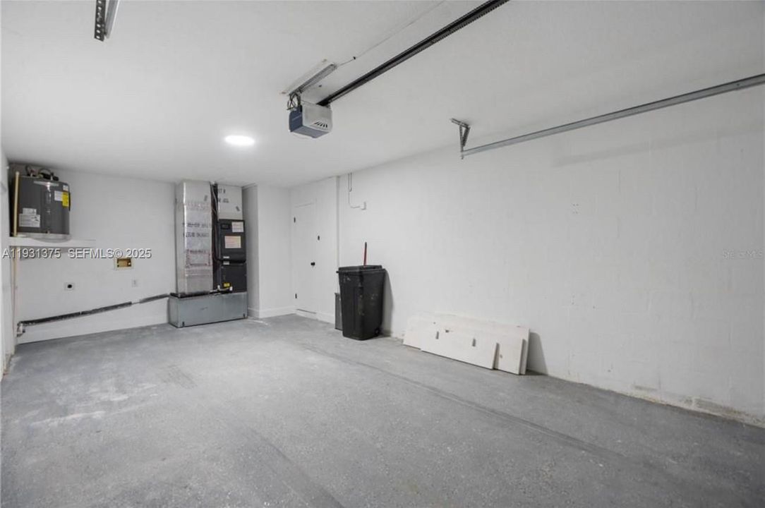 For Rent: $2,100 (2 beds, 2 baths, 0 Square Feet)