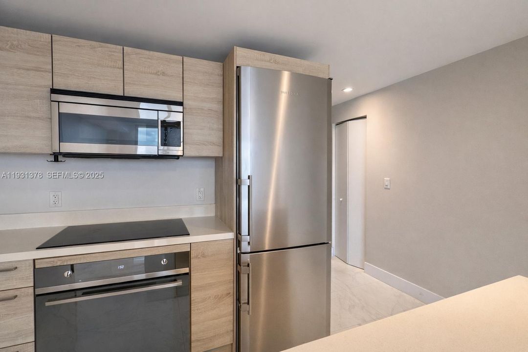 En Venta: $510,000 (1 camas, 2 baños, 937 Pies cuadrados)