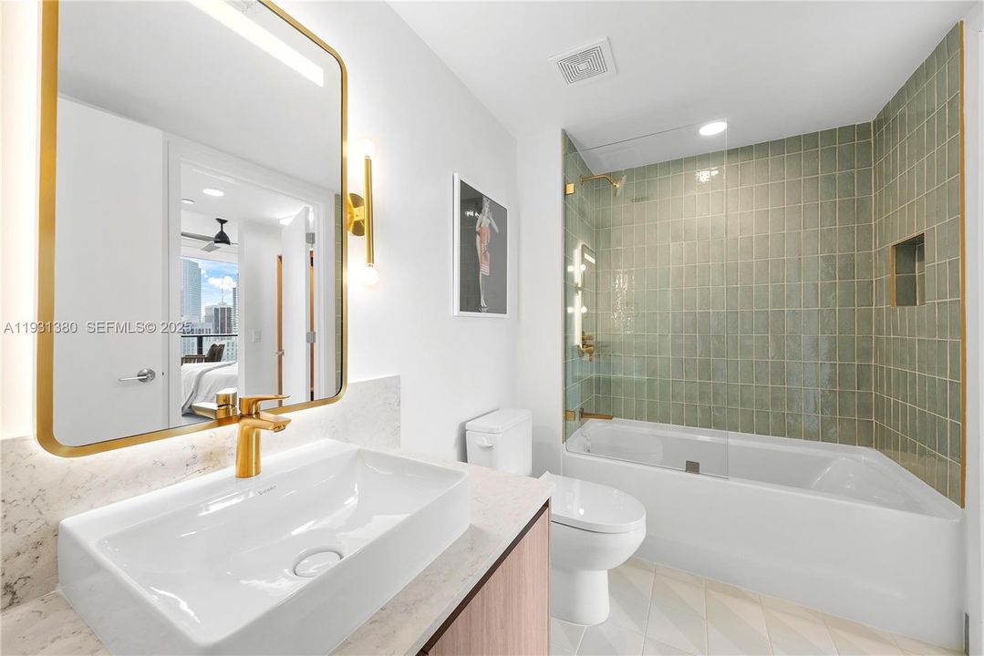 На продажу: $570,000 (1 спален, 1 ванн, 504 Квадратных фут)