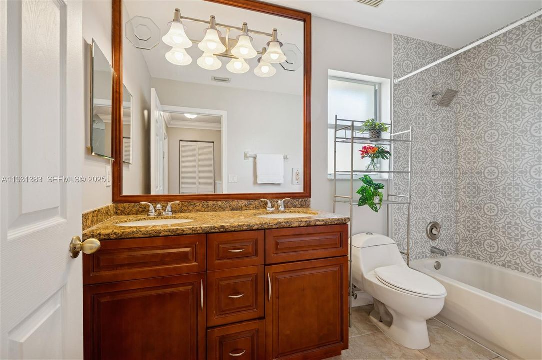 For Sale: $670,000 (3 beds, 2 baths, 2456 Square Feet)