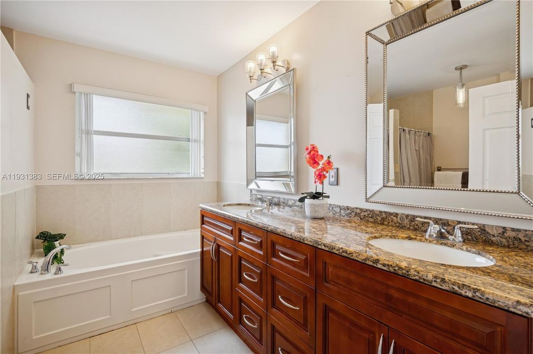 For Sale: $670,000 (3 beds, 2 baths, 2456 Square Feet)