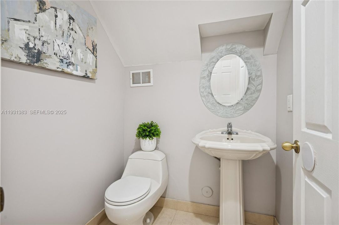 For Sale: $670,000 (3 beds, 2 baths, 2456 Square Feet)