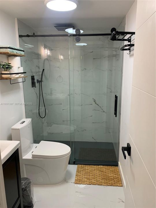 For Rent: $3,200 (3 beds, 2 baths, 1378 Square Feet)