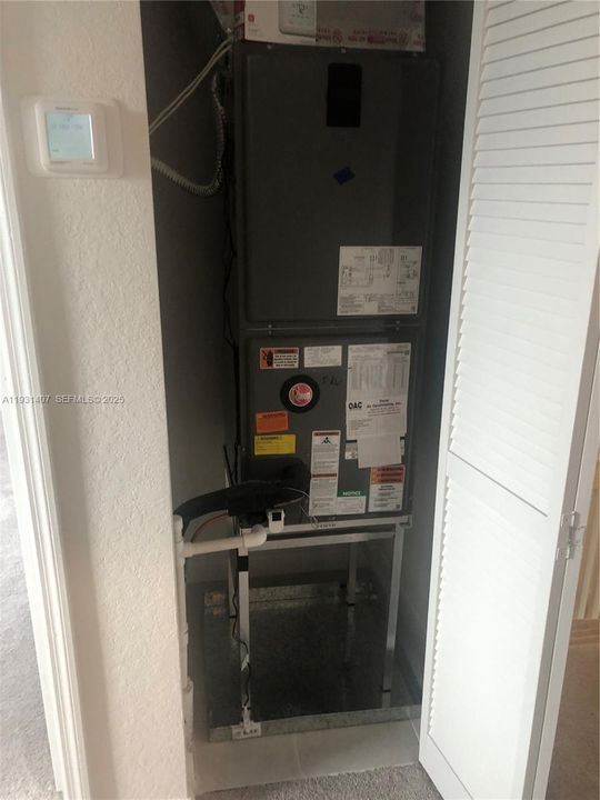 For Rent: $2,800 (3 beds, 2 baths, 1500 Square Feet)